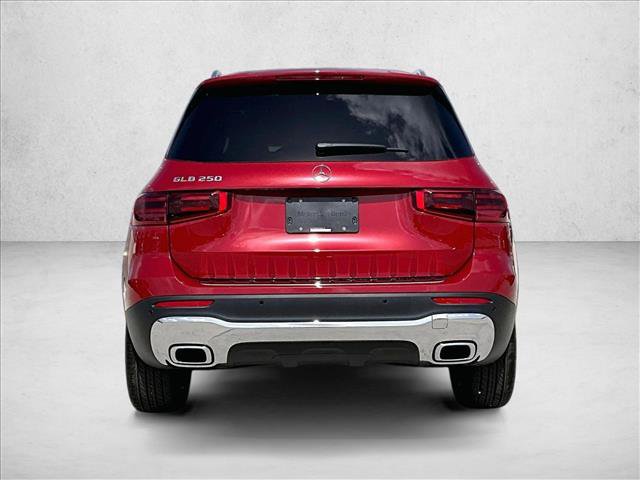 New 2026 Mercedes-Benz GLB 250 image 4