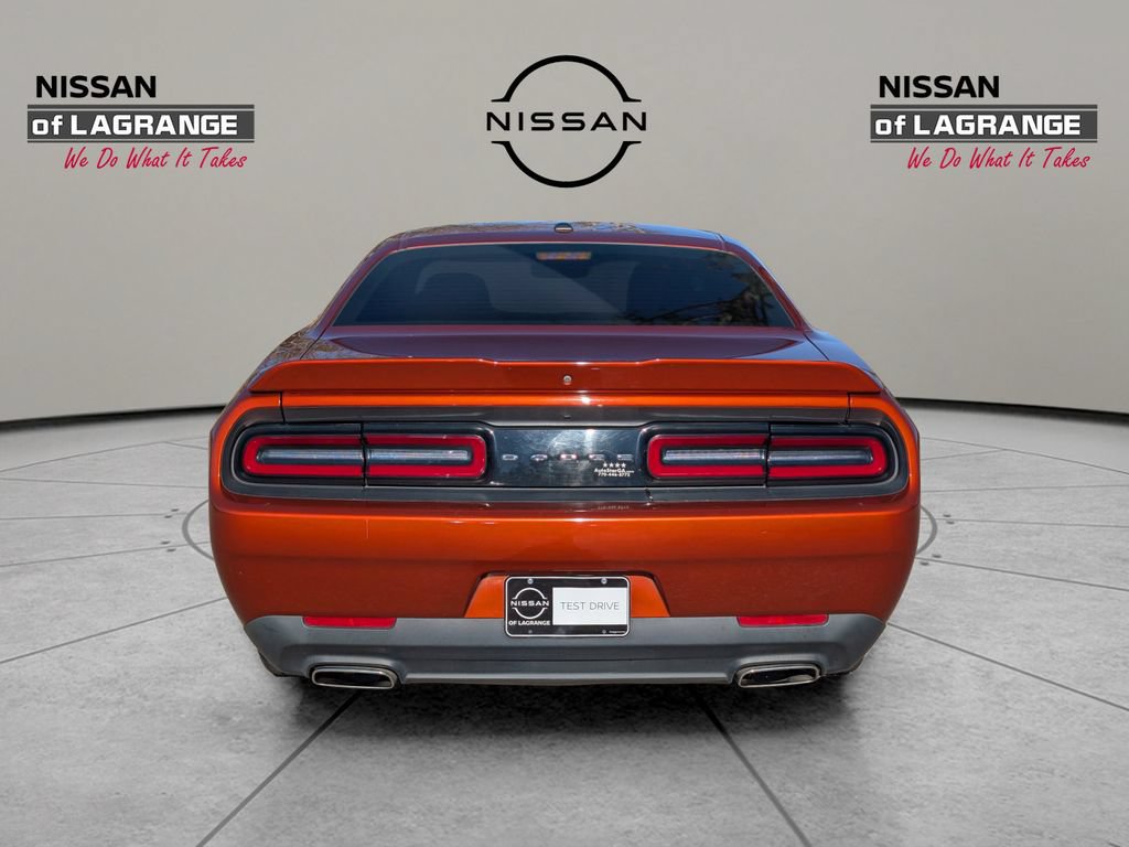 Used 2021 Dodge Challenger SXT RWD image 10