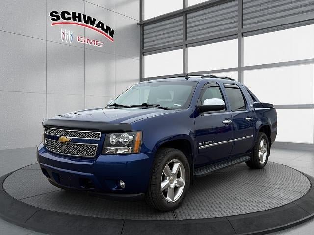 Used 2013 Chevrolet Avalanche LTZ AWD/4WD image 8