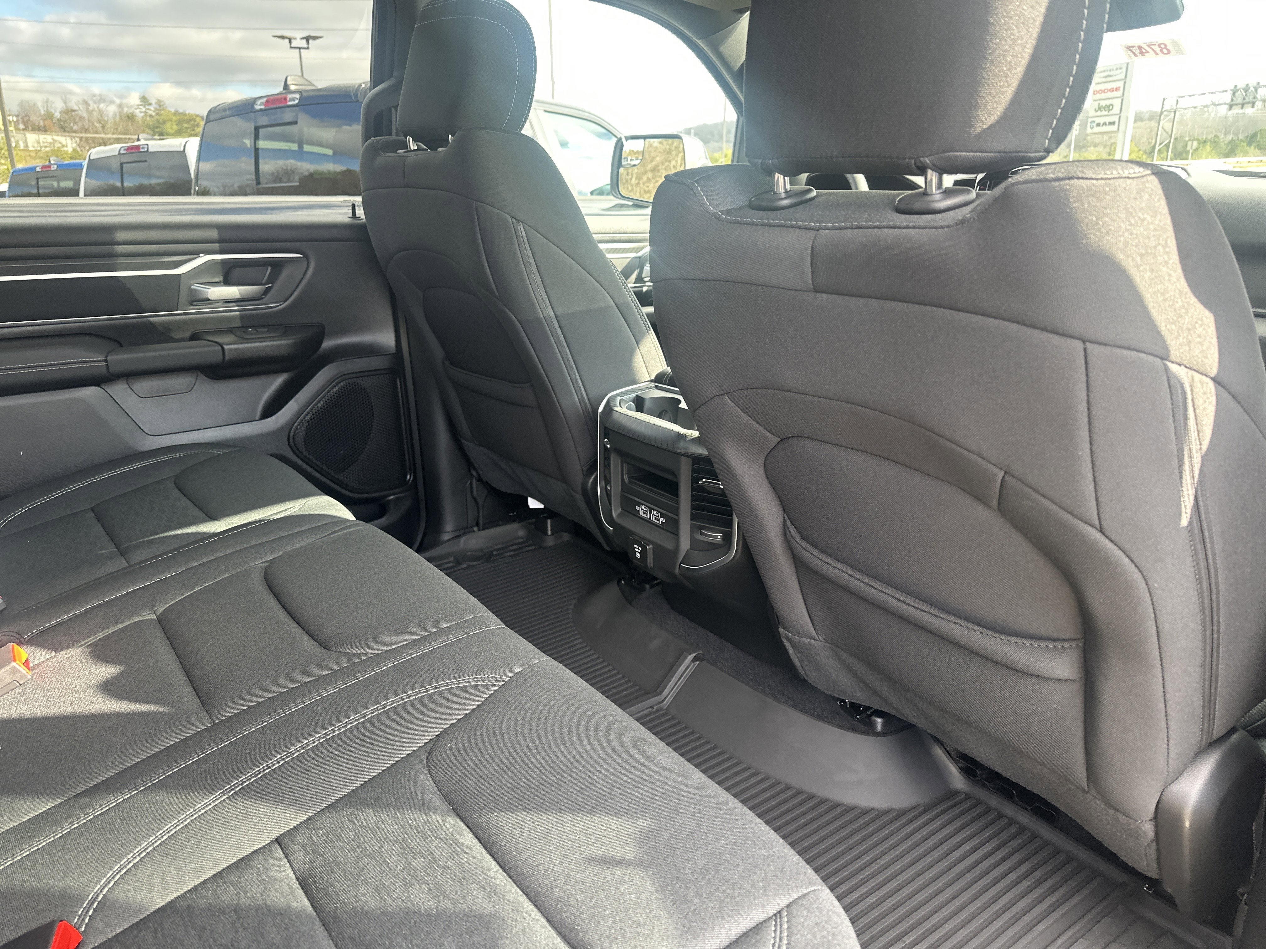 New 2026 RAM 1500 Big Horn AWD/4WD image 27