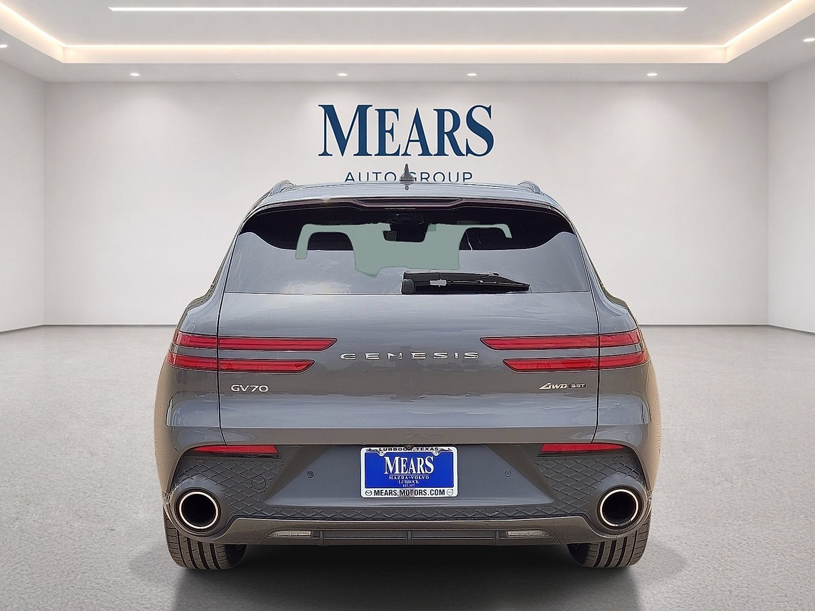 Used 2022 Genesis GV70 3.5T Sport w/ Sport Prestige Package AWD/4WD image 4