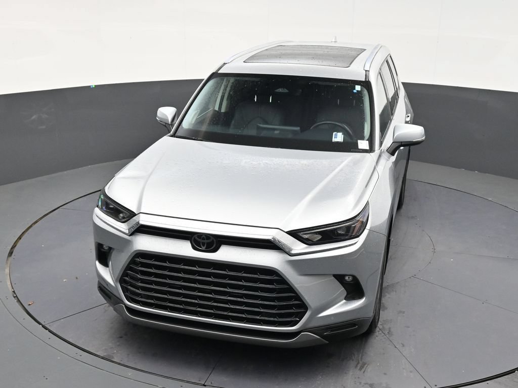 Used 2024 Toyota Grand Highlander FWD image 18