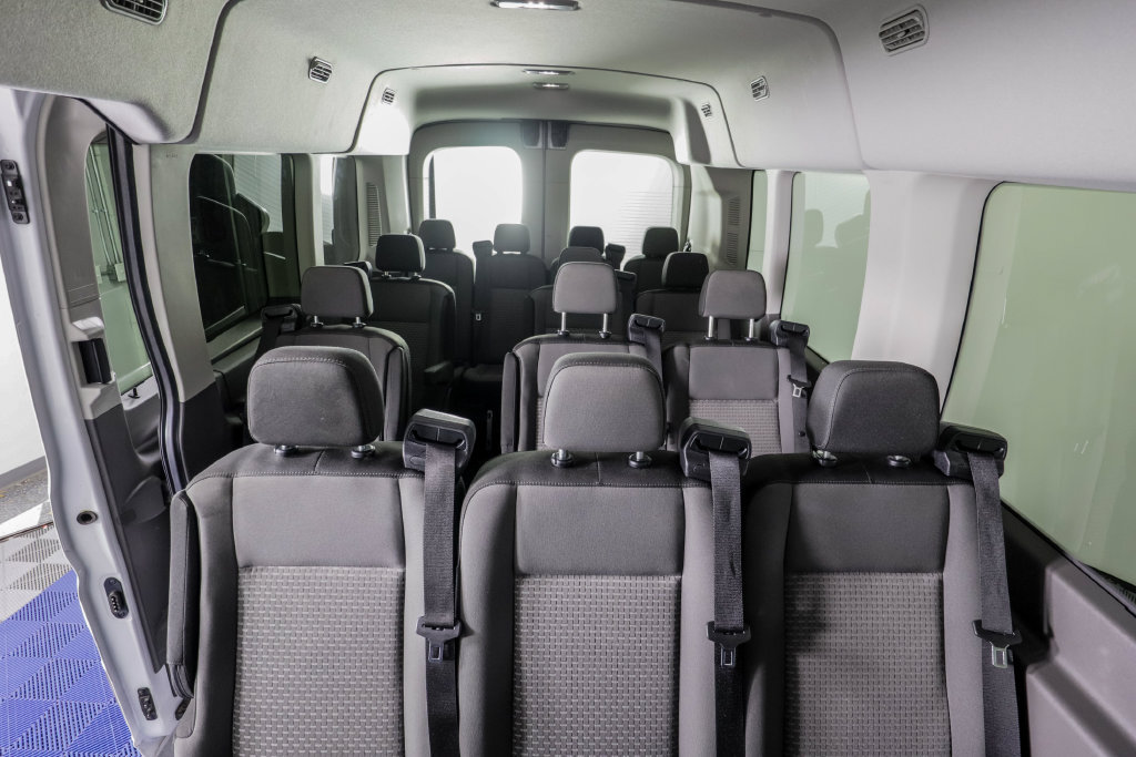 Used 2025 Ford Transit 350 XLT RWD image 13