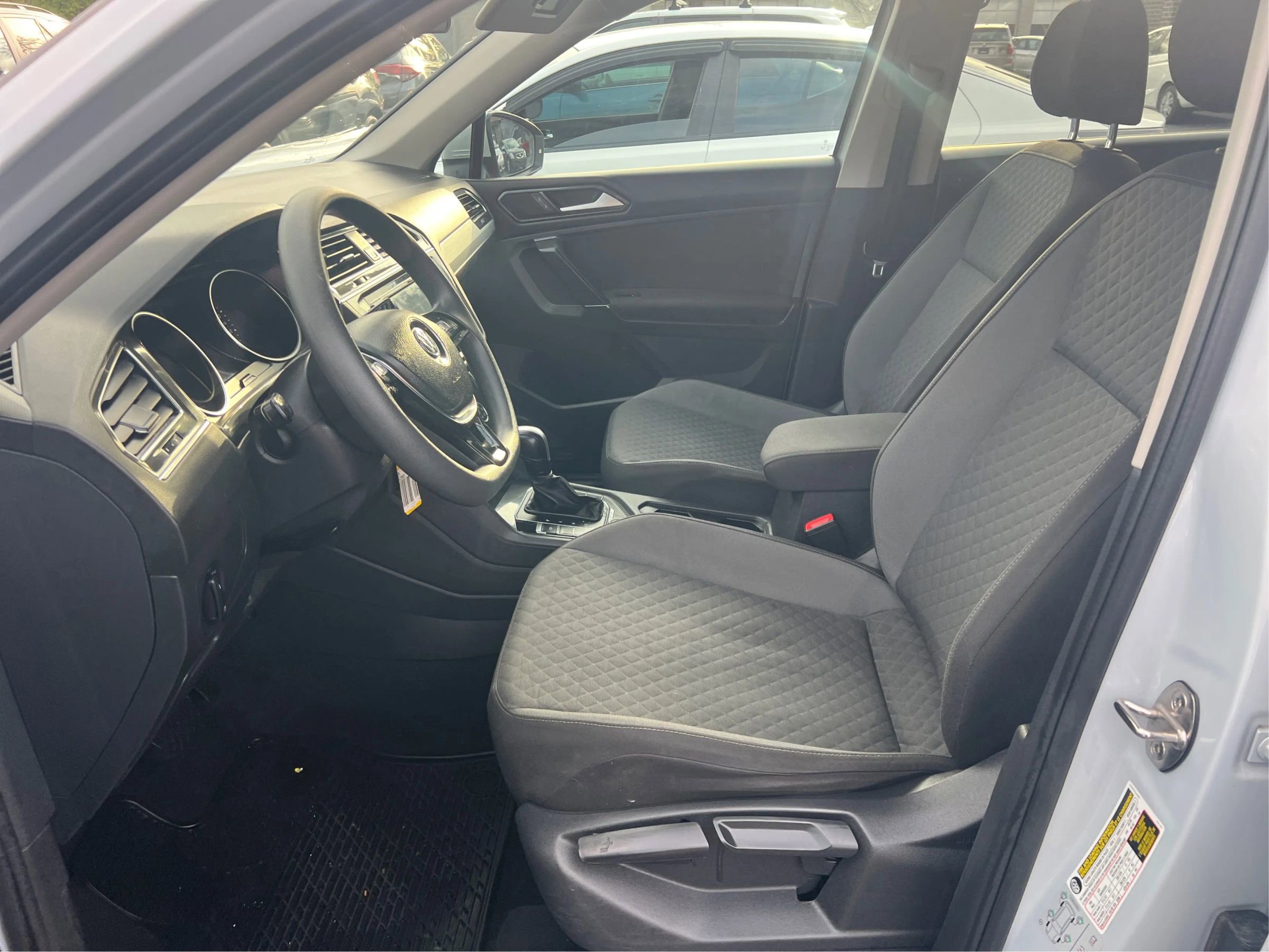 Used 2018 Volkswagen Tiguan S AWD/4WD image 10
