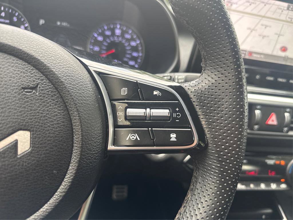 Used 2023 Kia Forte GT-Line w/ GT-Line Premium Package image 27