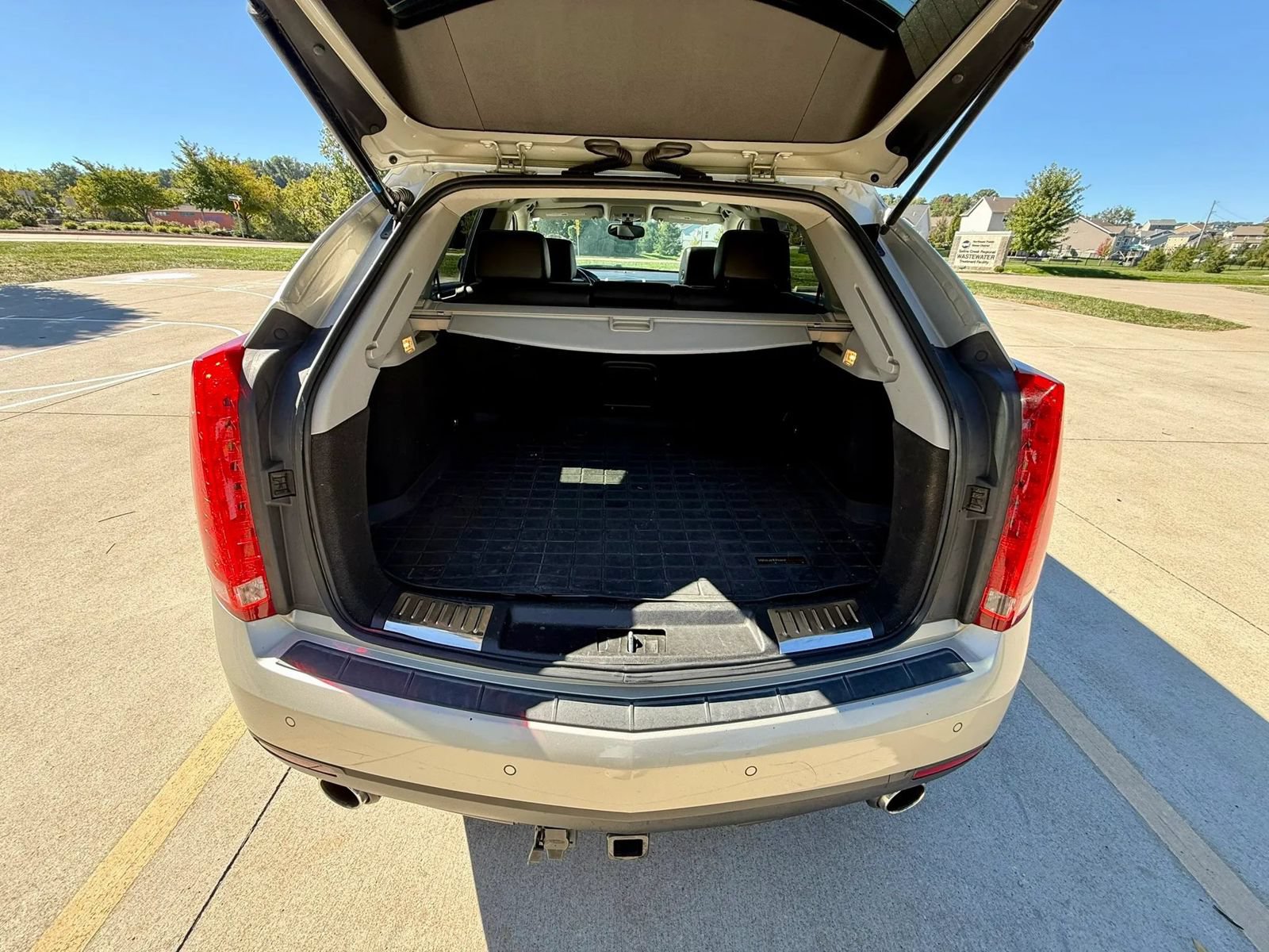 Used 2013 Cadillac SRX Luxury AWD/4WD image 13