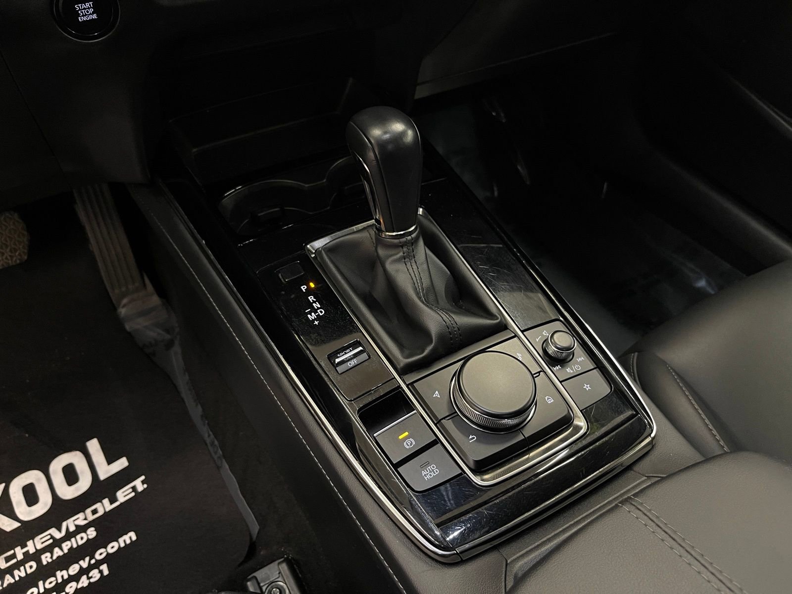 Used 2024 MAZDA CX-30 AWD 2.5 S w/ Preferred Package image 17