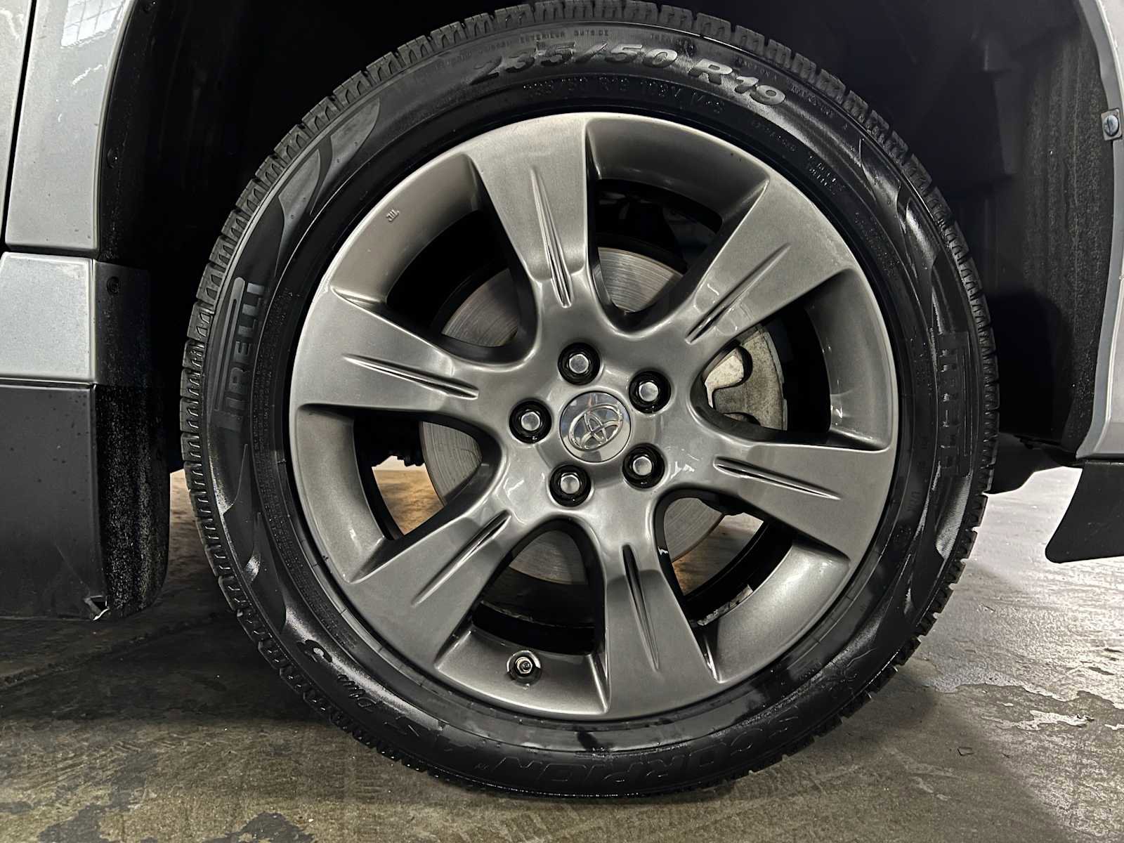 Used 2015 Toyota Sienna SE w/ SE Preferred Package image 9