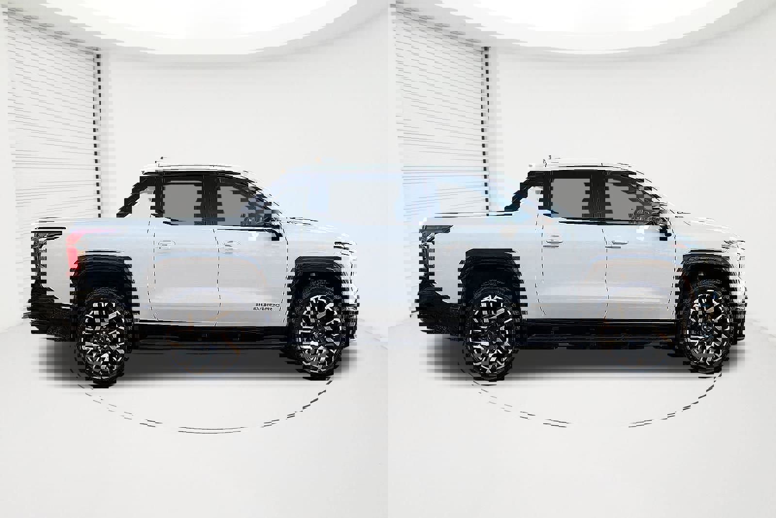 New 2024 Chevrolet Silverado EV RST image 5