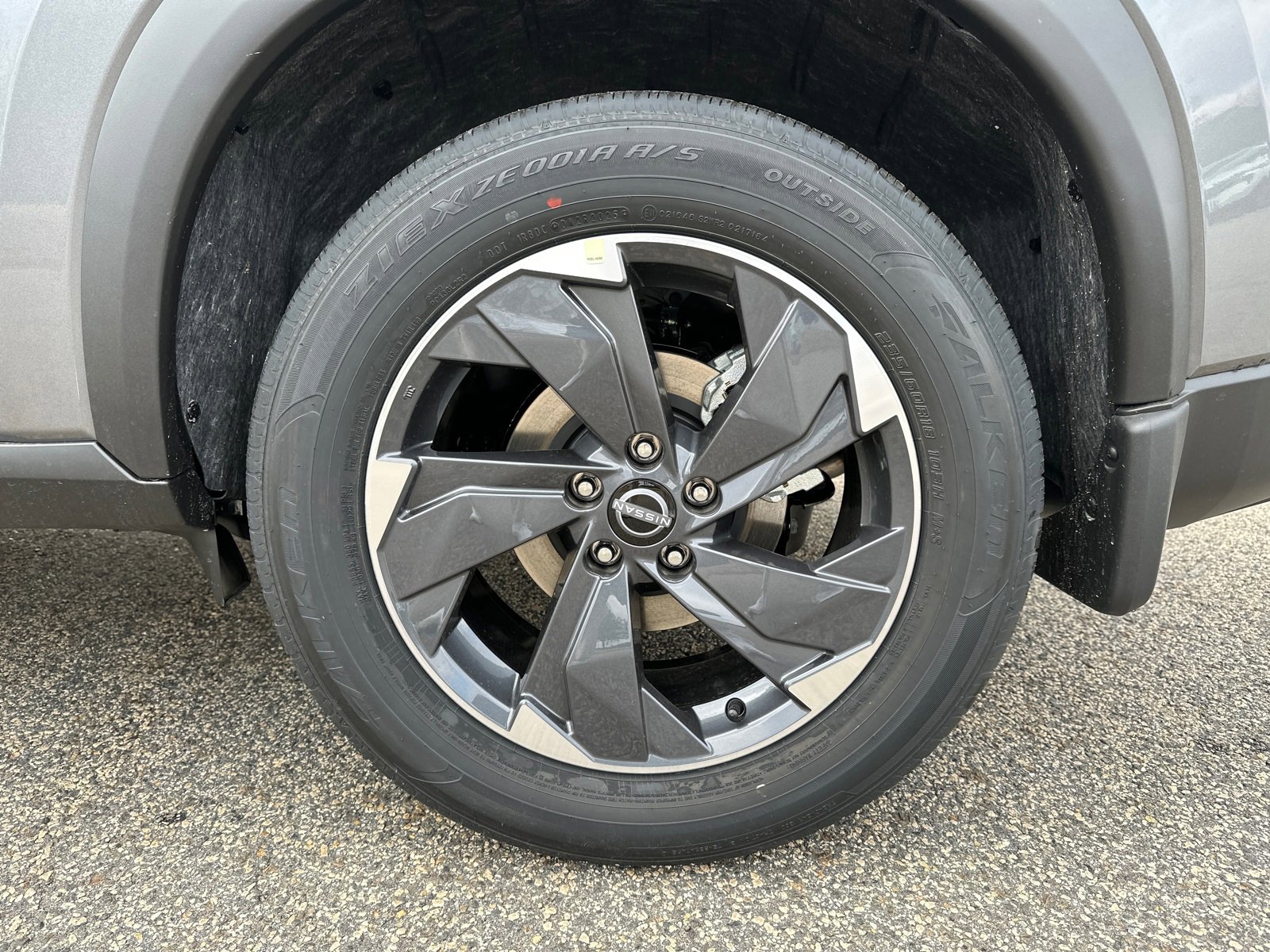 New 2026 Nissan Rogue SV w/ Cold Weather Package image 20