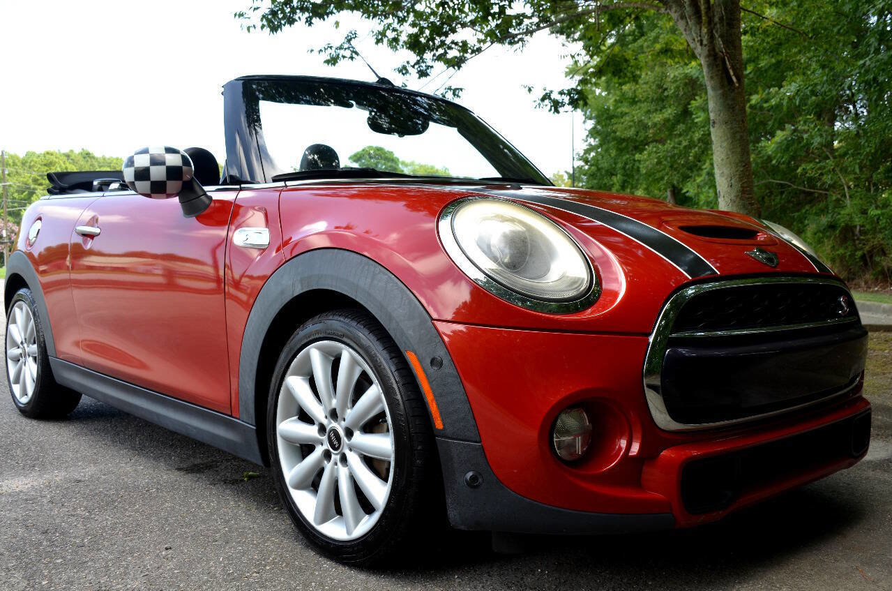 Used 2018 MINI Cooper S image 9