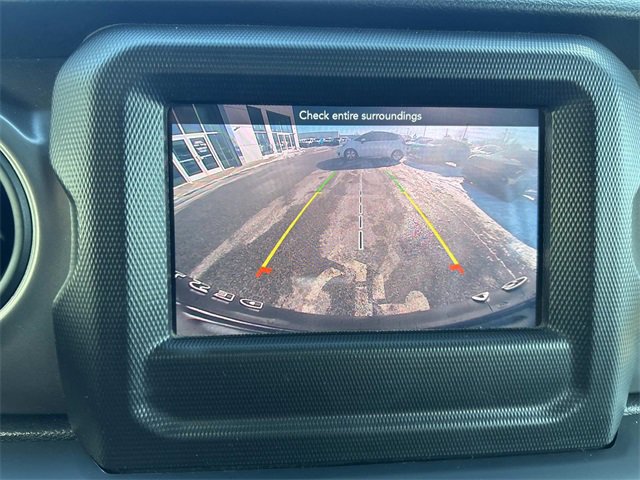 Used 2021 Jeep Wrangler Unlimited Willys image 31