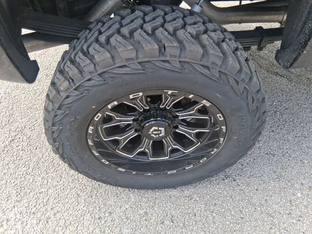 Used 2013 Chevrolet Silverado 2500 LTZ w/ LTZ Plus Package AWD/4WD image 8