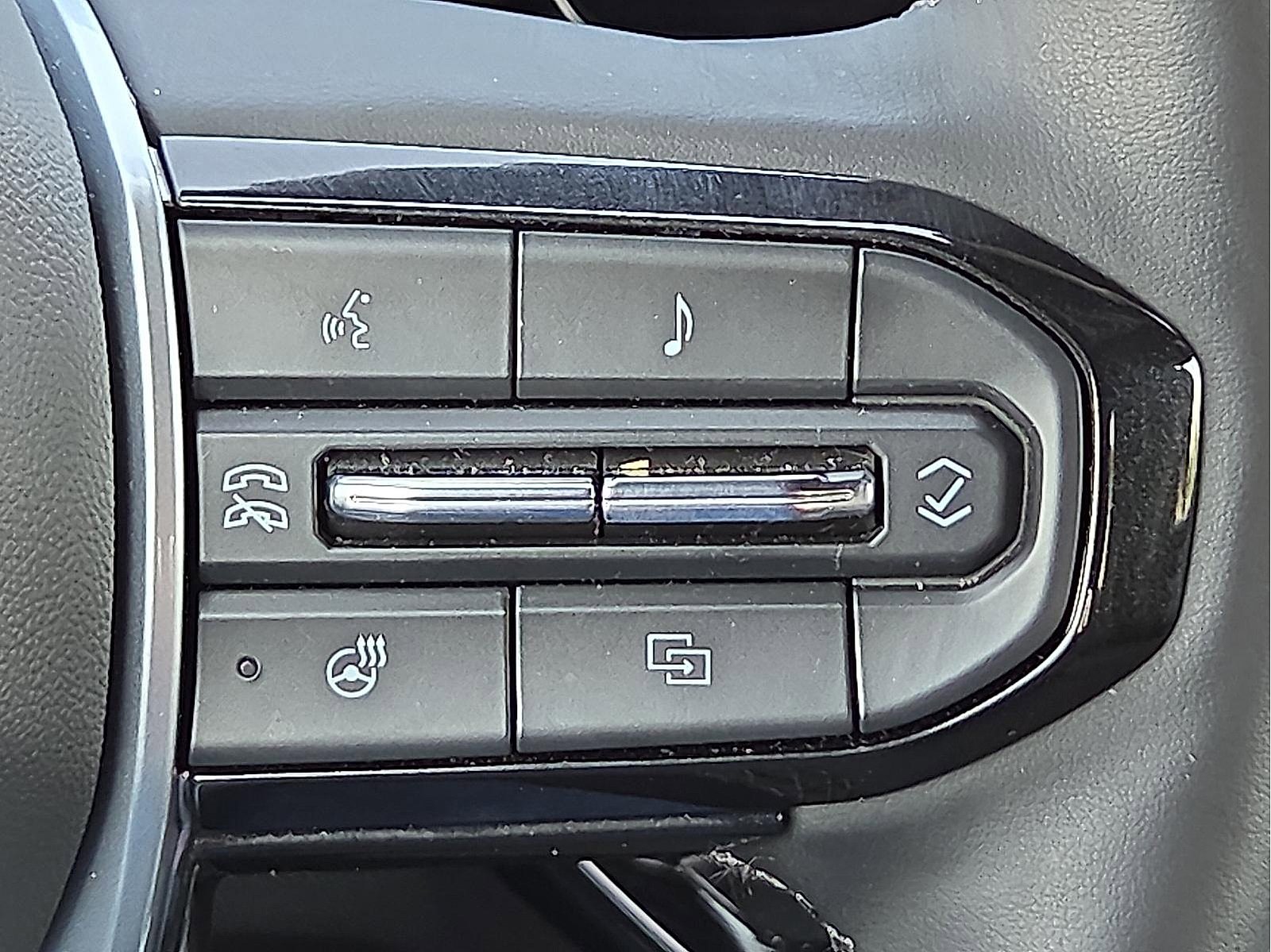 Certified 2025 Chevrolet Colorado ZR2 w/ Technology Package image 19