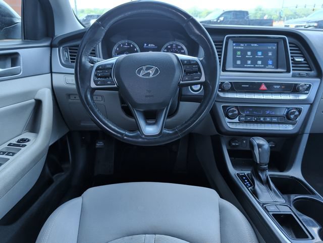 Used 2019 Hyundai Sonata SEL FWD image 2