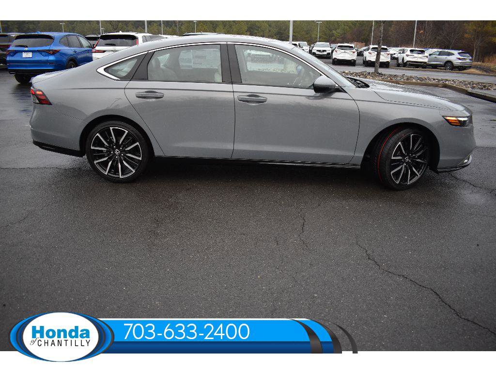 New 2026 Honda Accord Hybrid Touring image 8