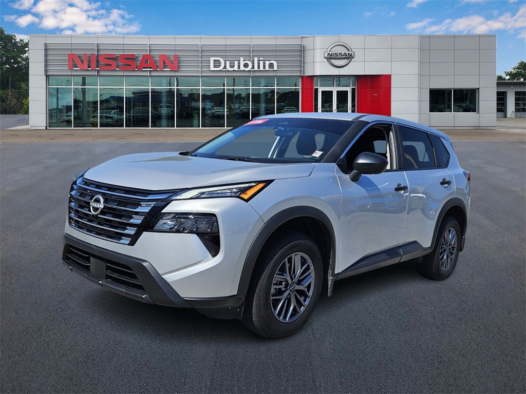 Certified 2025 Nissan Rogue S image 1