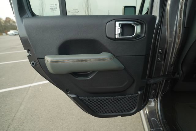 New 2026 Jeep Gladiator Mojave image 14