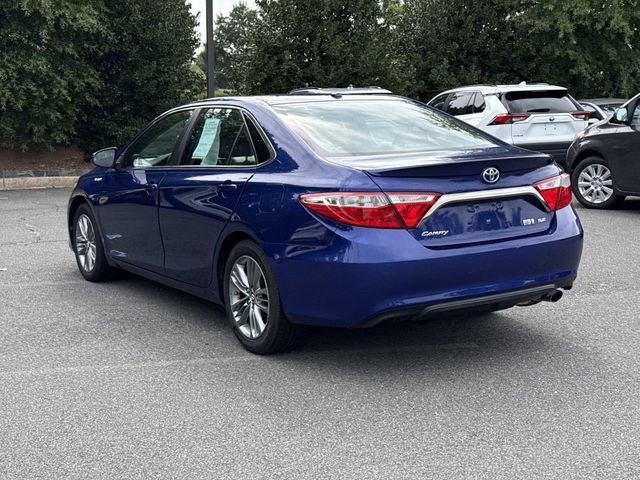 Used 2015 Toyota Camry SE w/ Moonroof Package FWD image 4