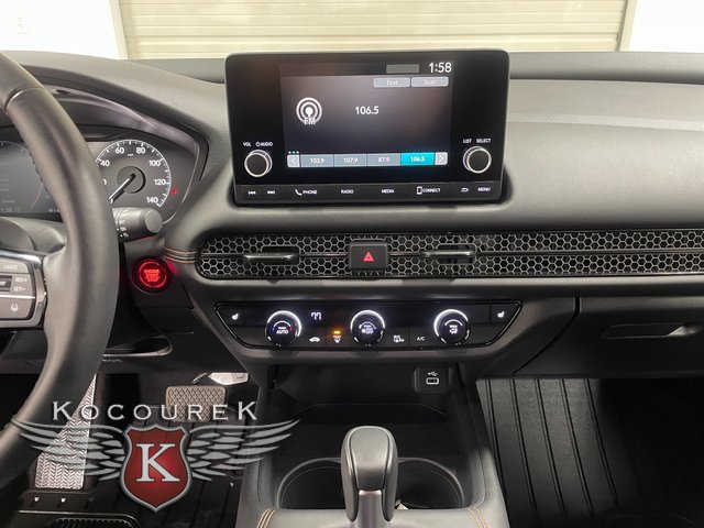 Used 2025 Honda HR-V Sport image 16