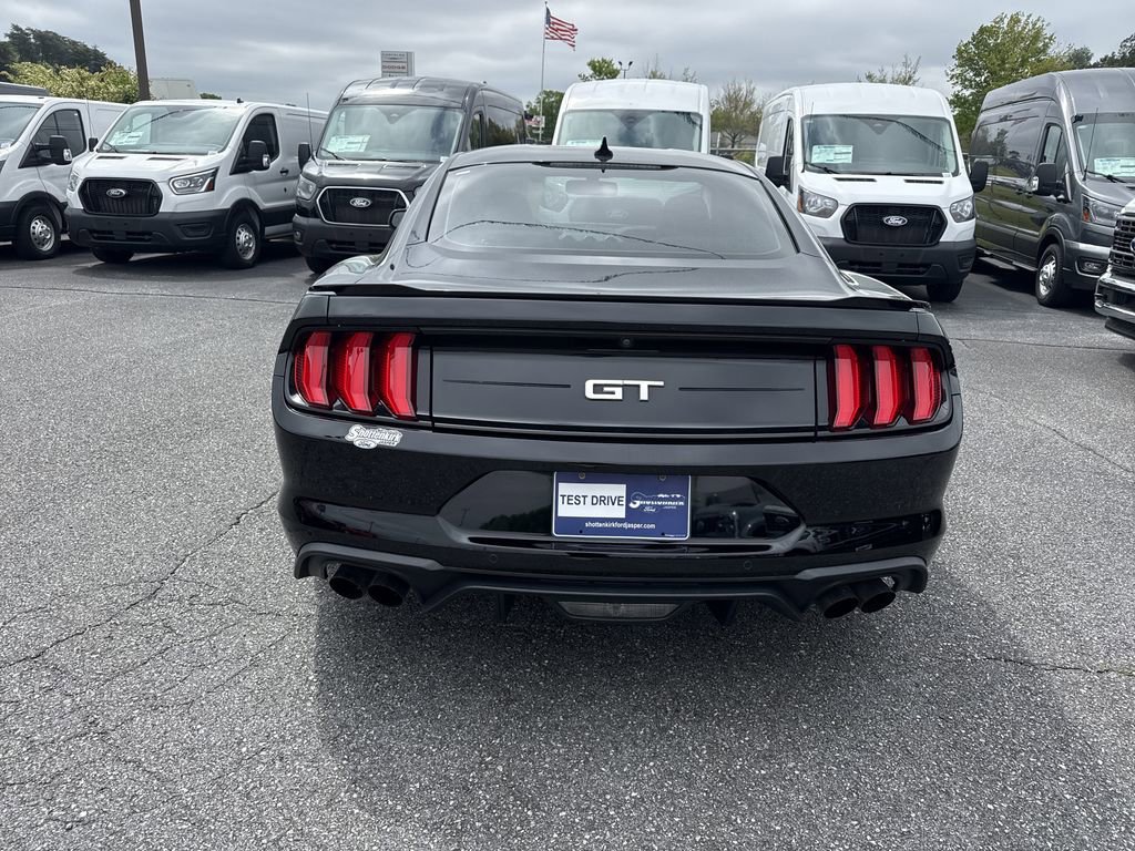 Used 2020 Ford Mustang GT Premium w/ Equipment Group 401A RWD image 6