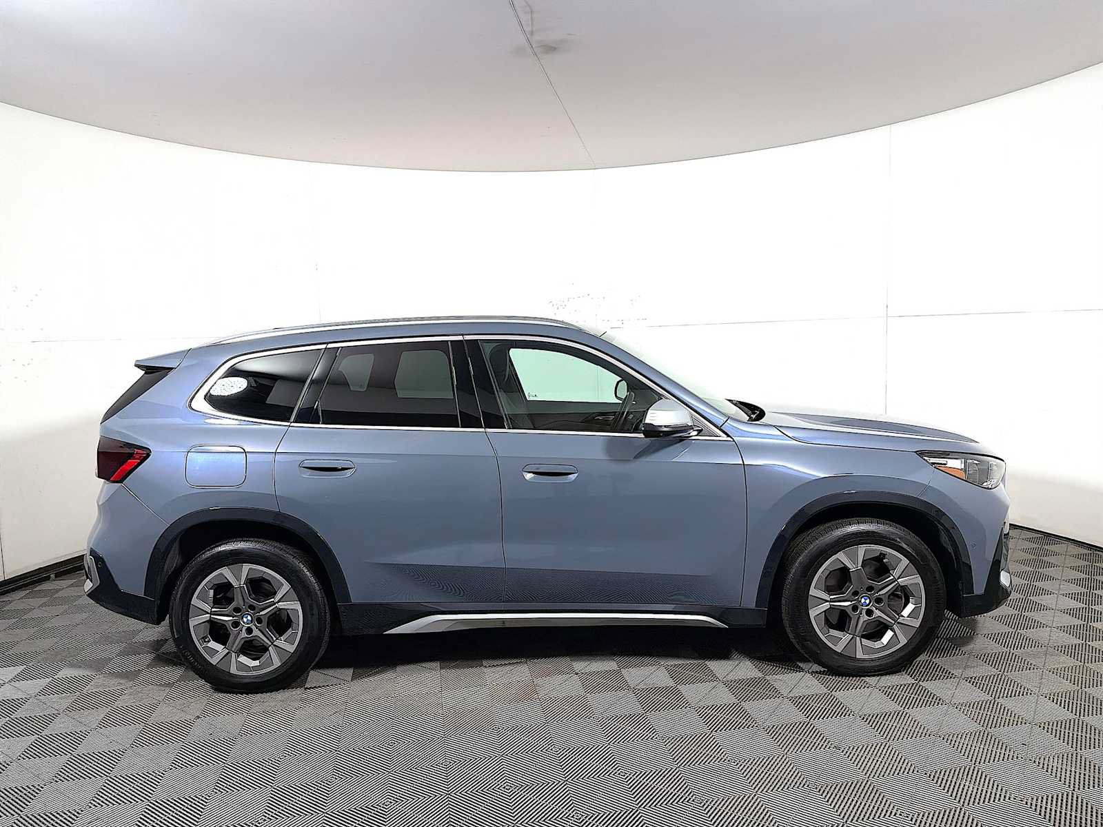 Used 2024 BMW X1 xDrive28i w/ Premium Package AWD/4WD image 7