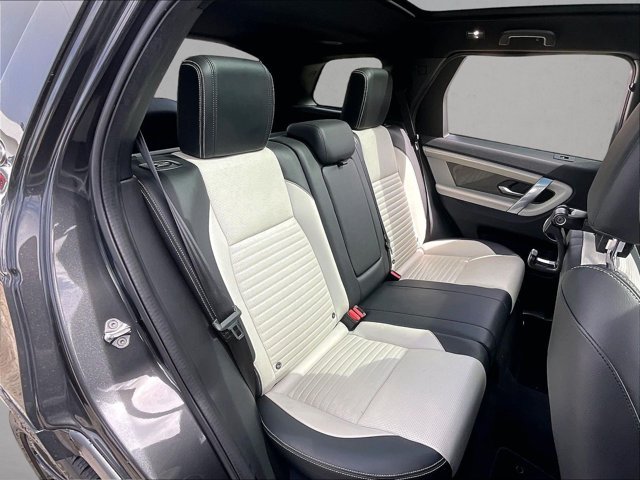 Used 2023 Land Rover Discovery Sport SE R-Dynamic AWD/4WD image 28