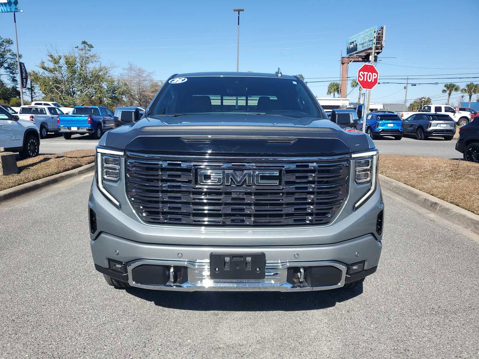Certified 2025 GMC Sierra 1500 Denali Ultimate image 9