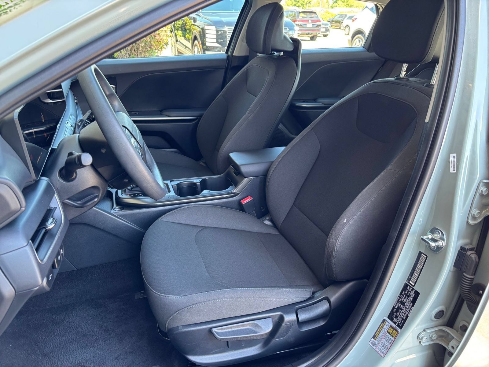 Used 2026 Kia K4 FWD image 36