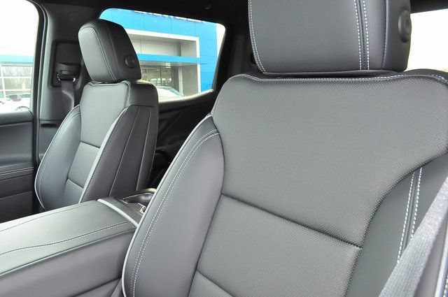 New 2025 Chevrolet Silverado EV LT AWD/4WD image 8