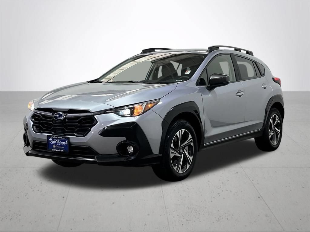 Used 2025 Subaru Crosstrek 2.5i Premium AWD/4WD image 2