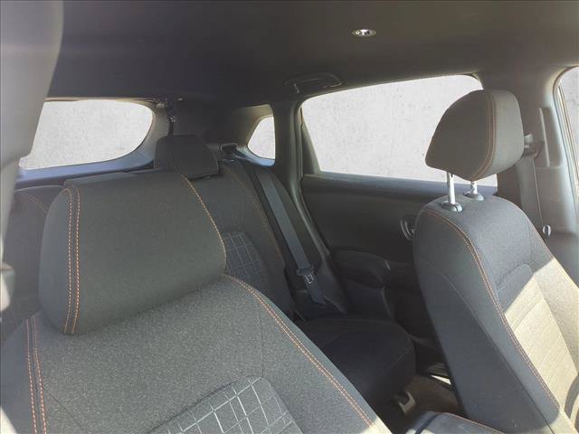 Used 2025 Honda HR-V Sport image 18
