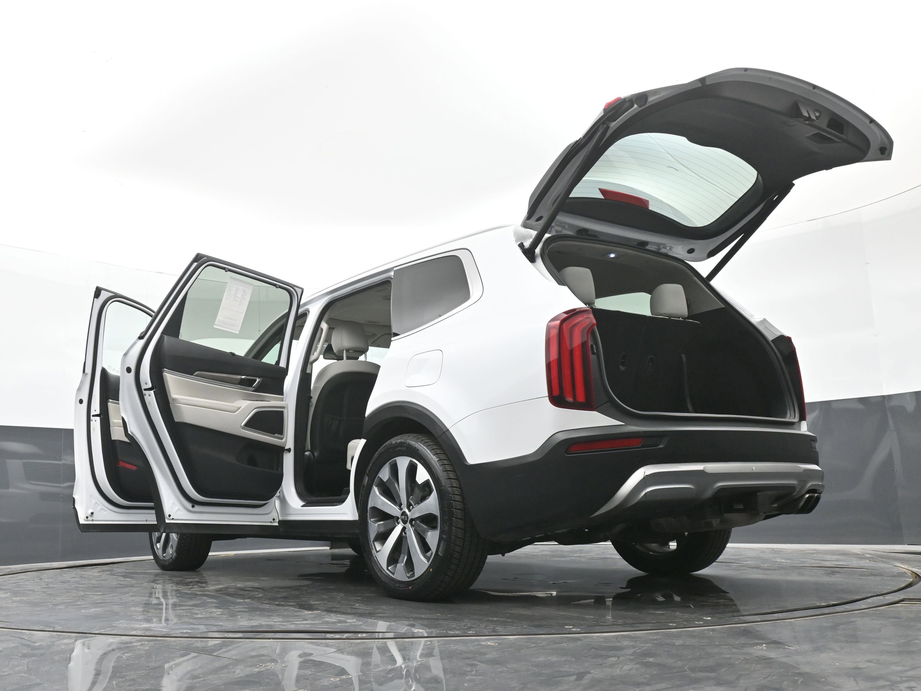 Used 2020 Kia Telluride EX w/ EX Premium Package AWD/4WD image 52