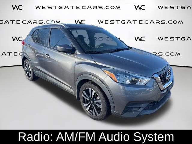 Used 2019 Nissan Kicks SV image 4