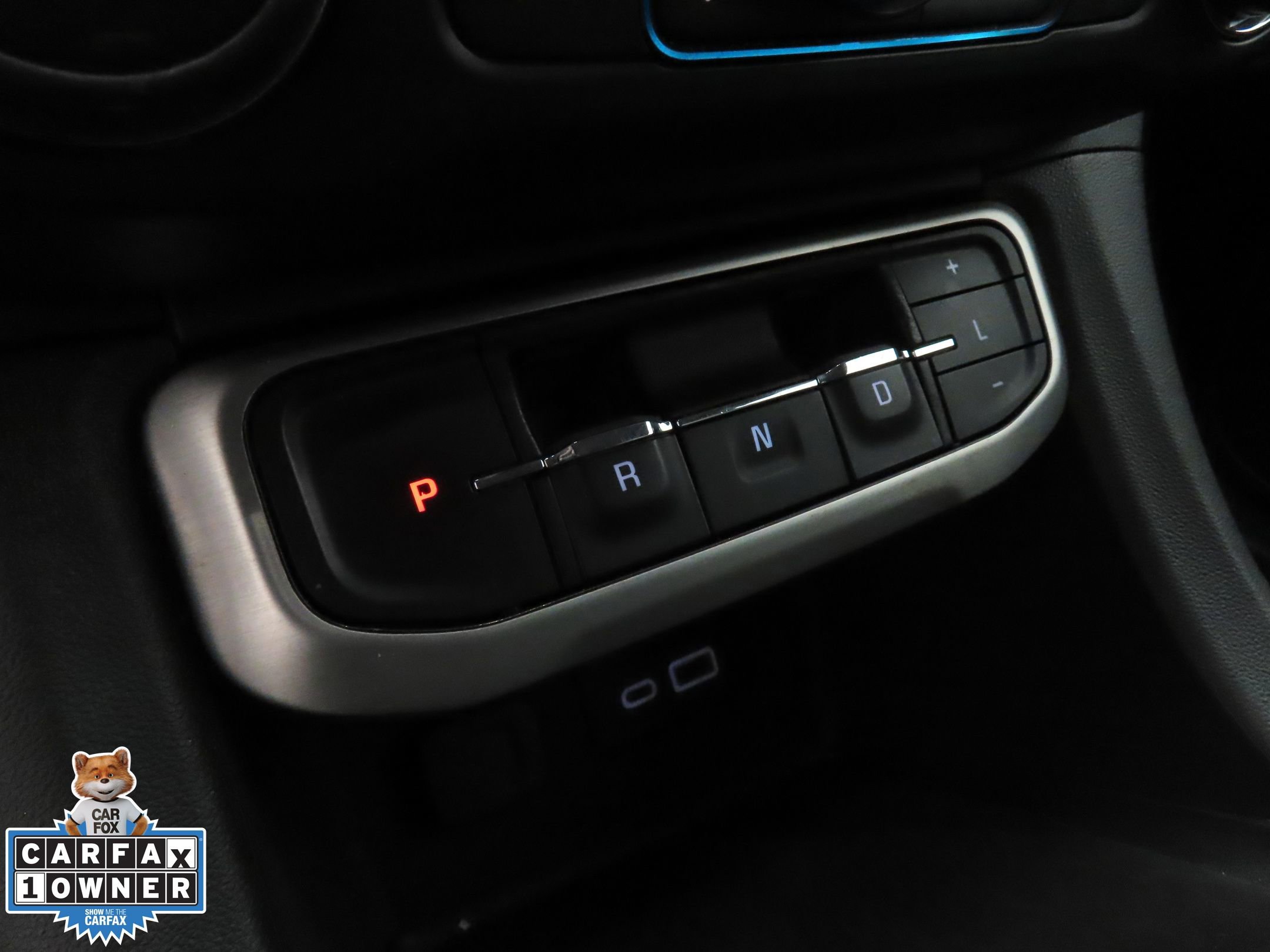 Used 2023 GMC Acadia SLT image 18