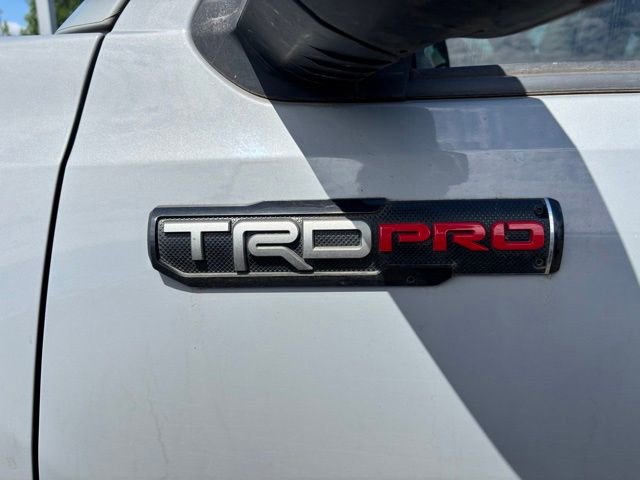 Used 2017 Toyota Tacoma TRD Pro AWD/4WD image 2