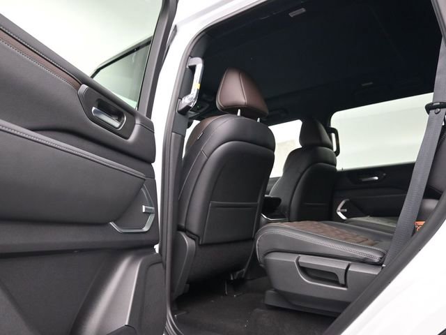 New 2026 Nissan Armada Platinum Reserve image 15