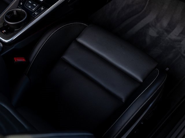 Used 2022 Porsche 911 Turbo S image 31