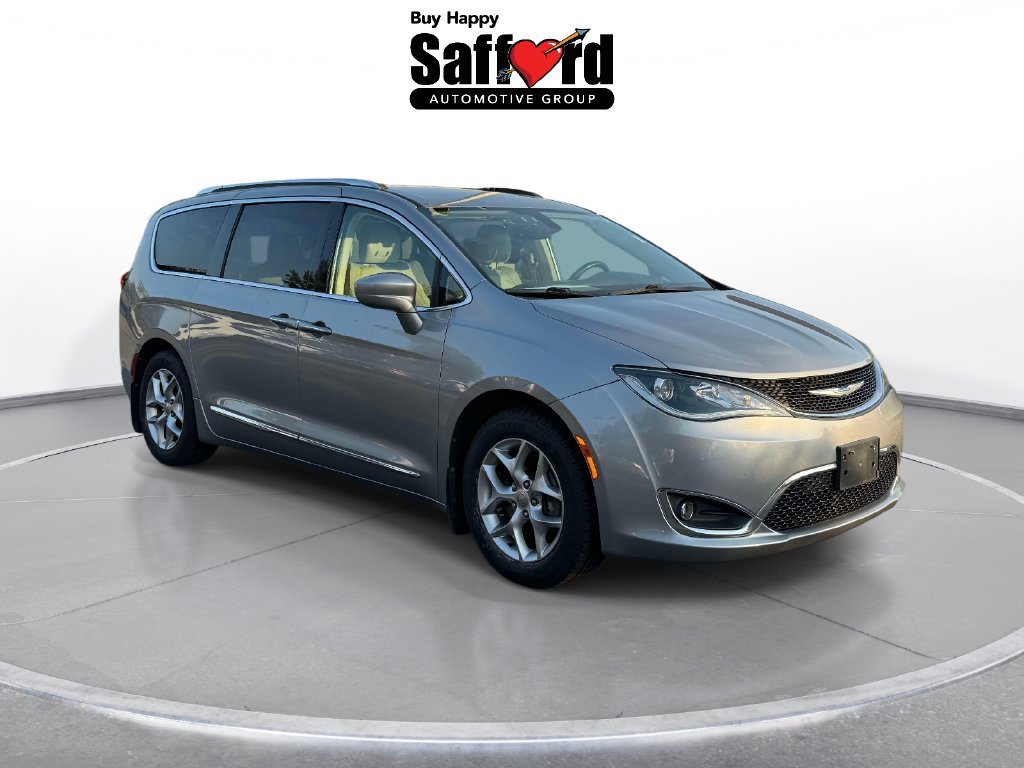 Used 2018 Chrysler Pacifica Touring-L Plus w/ Tire & Wheel Group FWD image 9