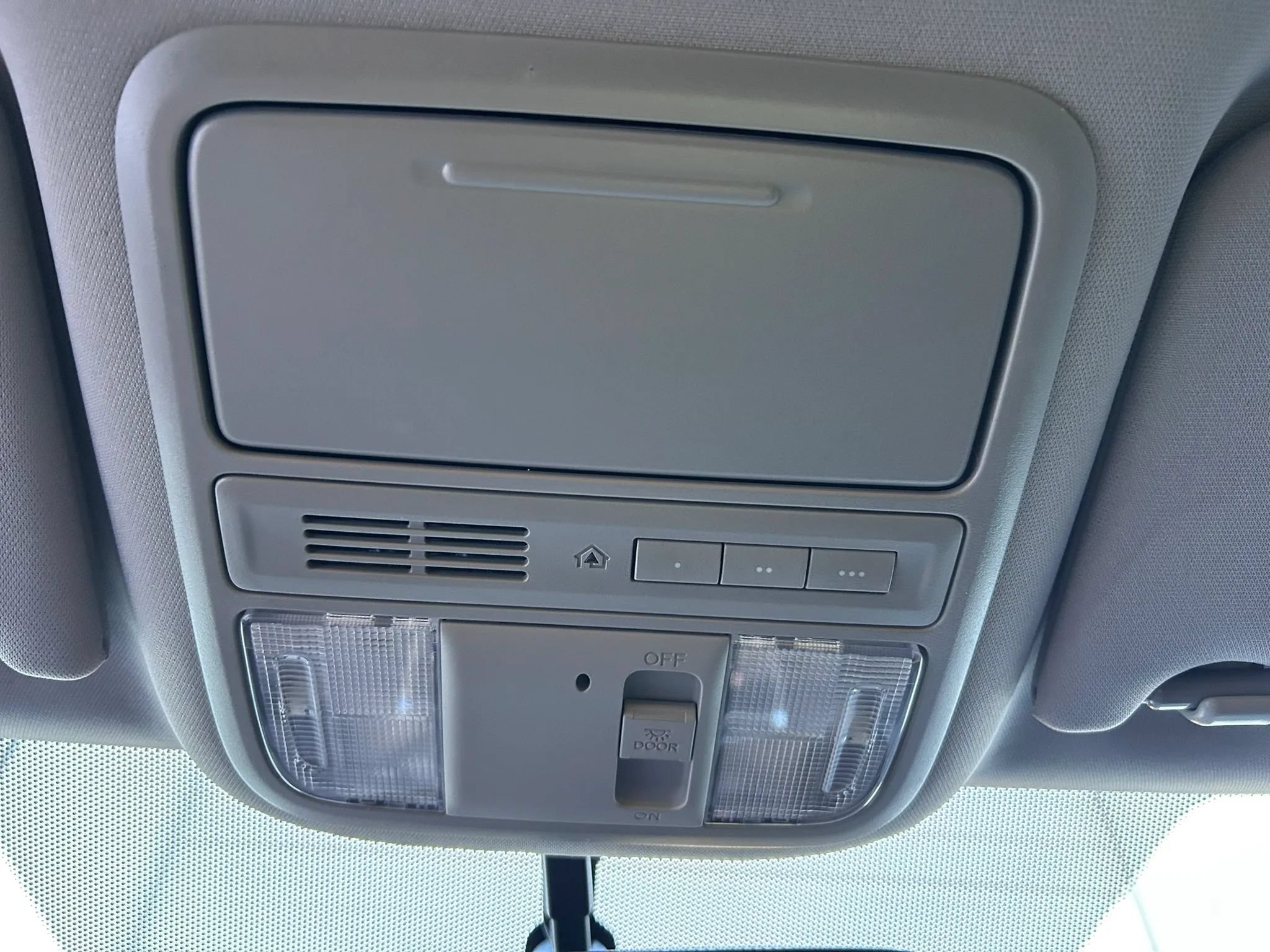 Used 2018 Honda Ridgeline RTL-T image 44
