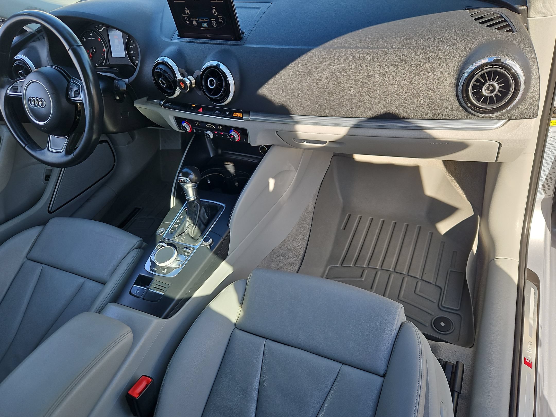 Used 2015 Audi A3 TDI Prestige w/ Prestige Package FWD image 31