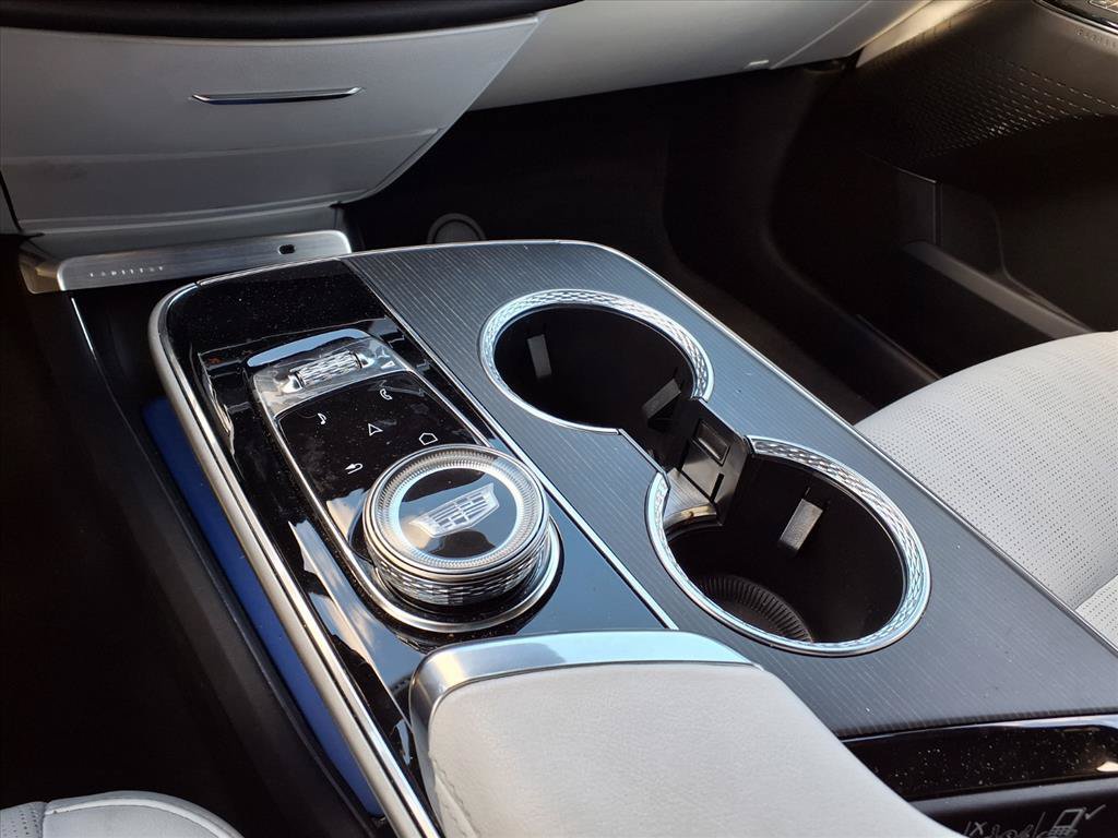 Certified 2024 Cadillac Lyriq Luxury RWD image 15