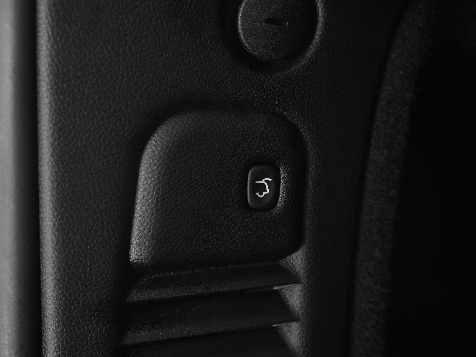 Used 2025 Dodge Durango R/T AWD/4WD image 11