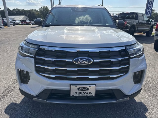 New 2026 Ford Explorer Active w/ Active Comfort Package RWD image 2