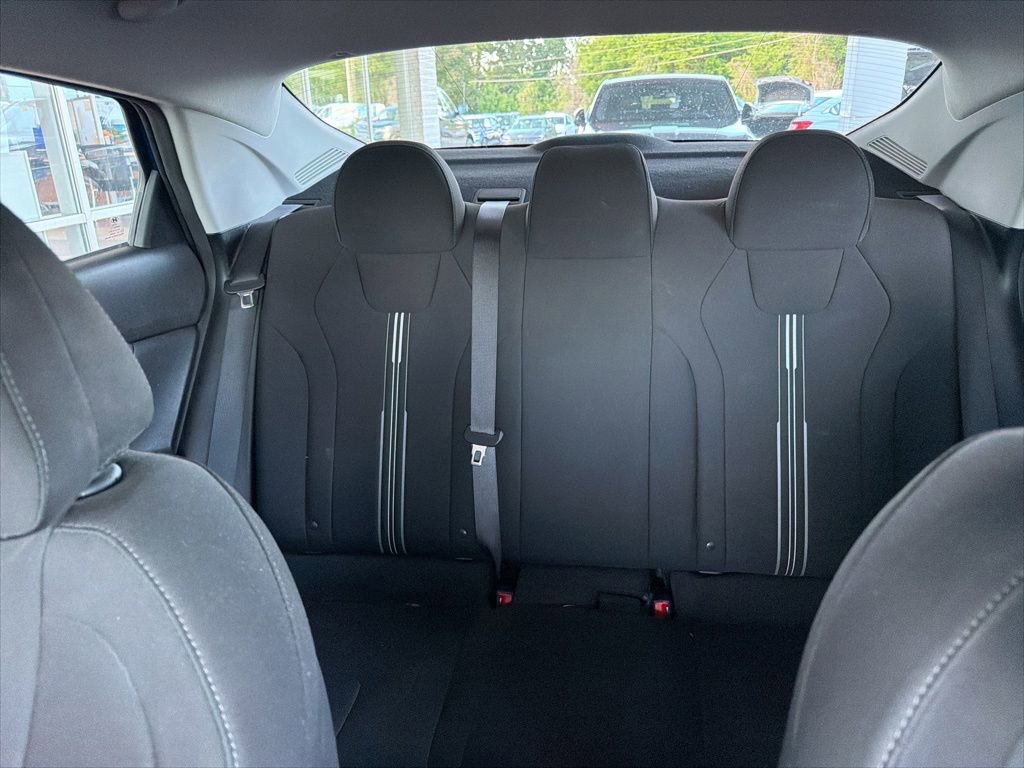 Used 2023 Hyundai Elantra SEL w/ Convenience Package FWD image 22