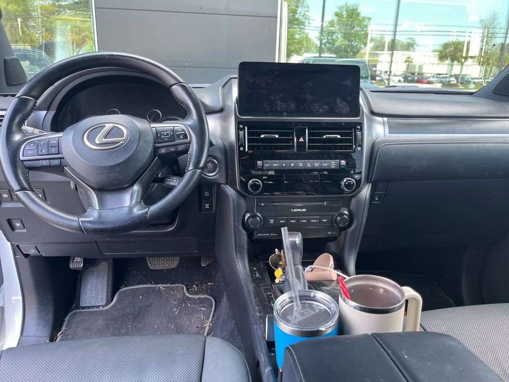 Used 2022 Lexus GX 460 w/ Black Line Special Edition AWD/4WD image 5