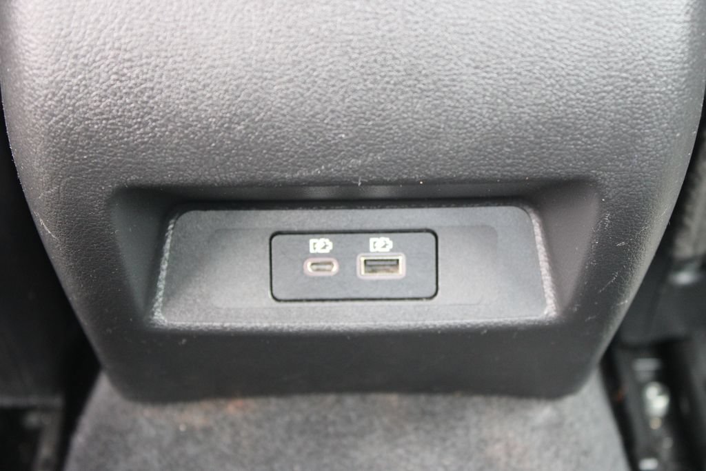 Used 2024 Nissan Altima 2.5 SV FWD image 27