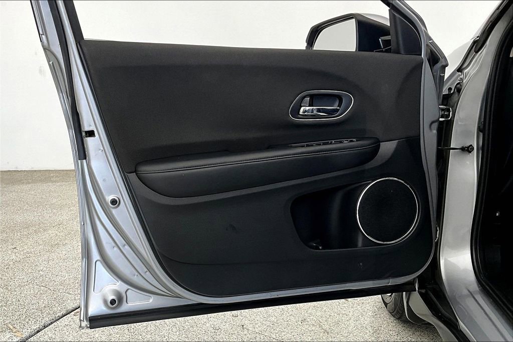 Used 2022 Honda HR-V EX image 24