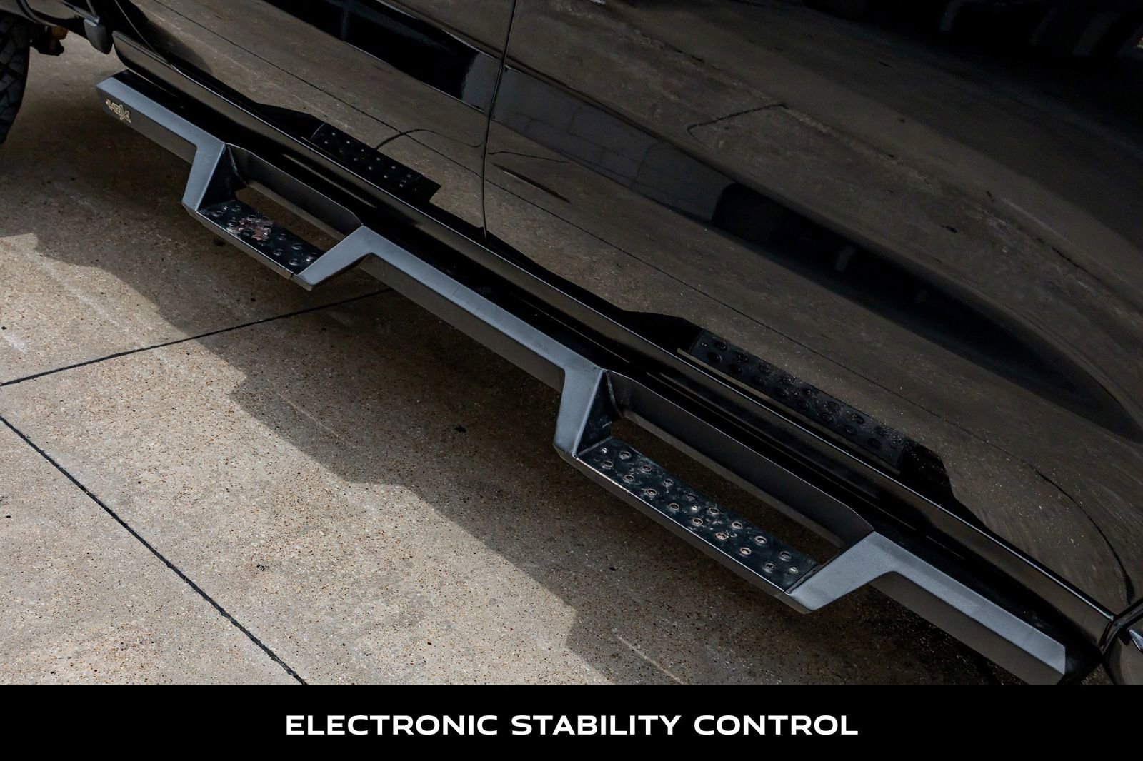 Used 2019 Chevrolet Silverado 1500 RST w/ All-Star Edition AWD/4WD image 12