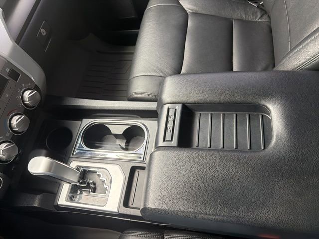 Used 2020 Toyota Tundra SR5 w/ SR5 Upgrade Package image 34
